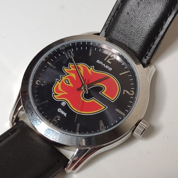 Calgary Flames Watch With Leather Band - Picture 2 of 15